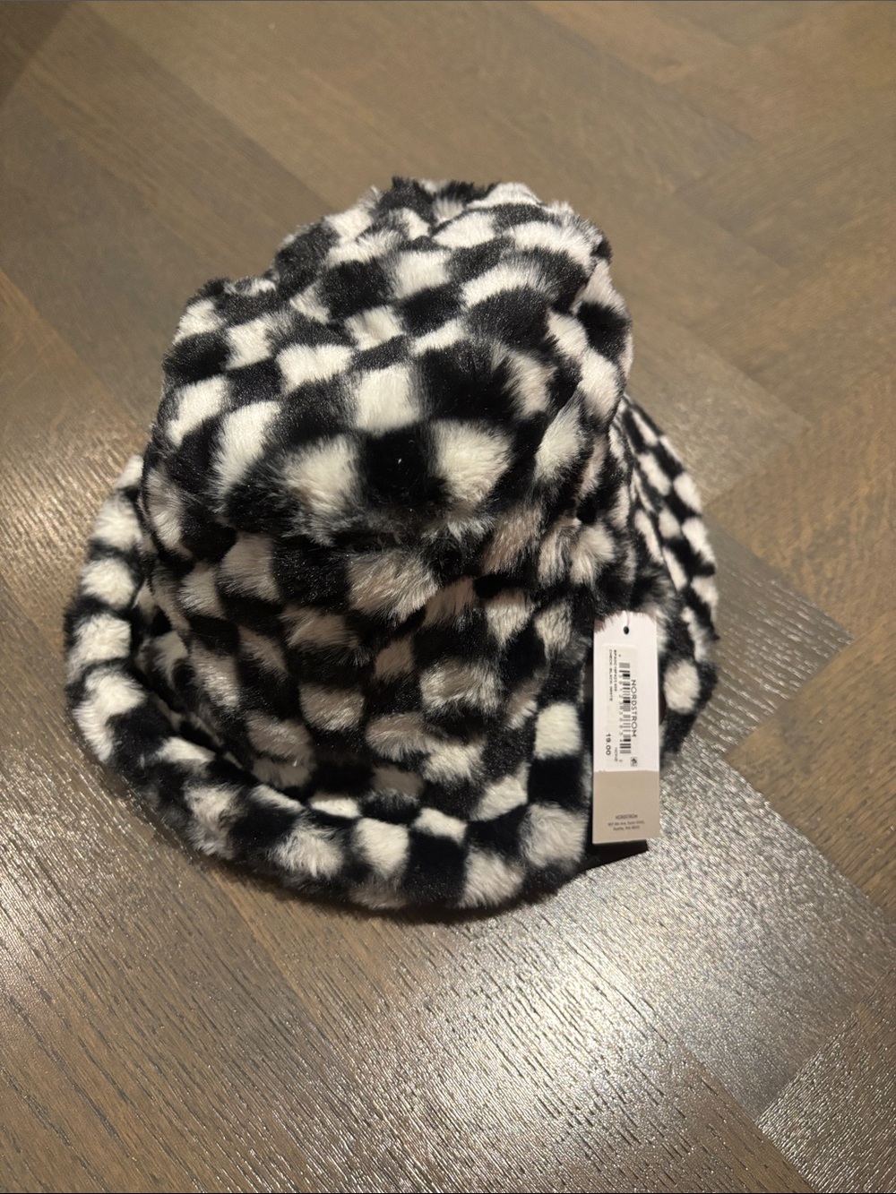 Nordstrom Black & White Faux Fur Checker Bucket Hat